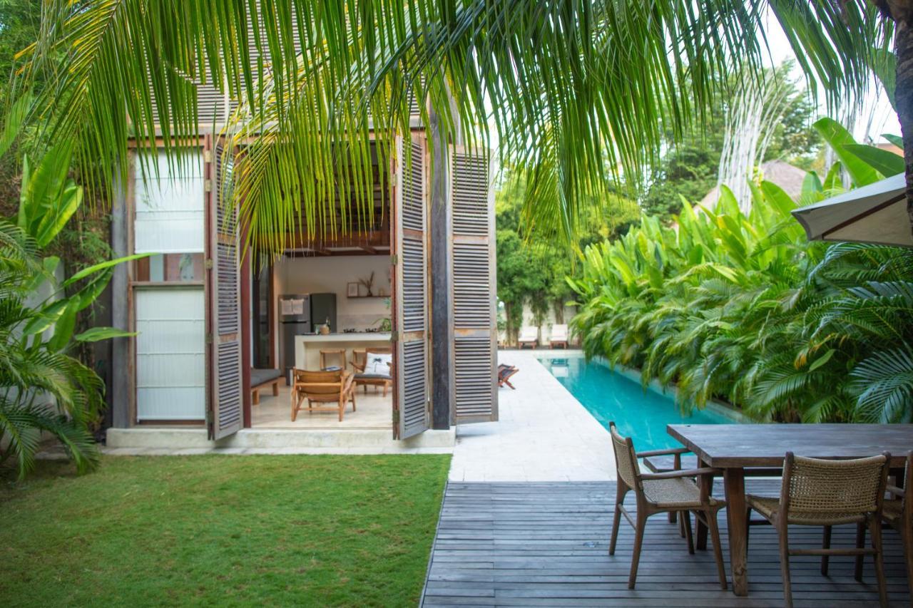 Villa Merbau กิลิไอร์ ภายนอก รูปภาพ