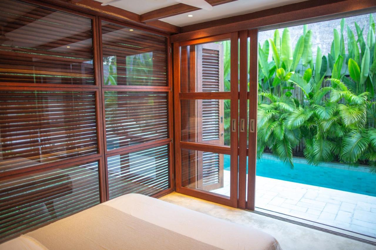 Villa Merbau กิลิไอร์ ภายนอก รูปภาพ