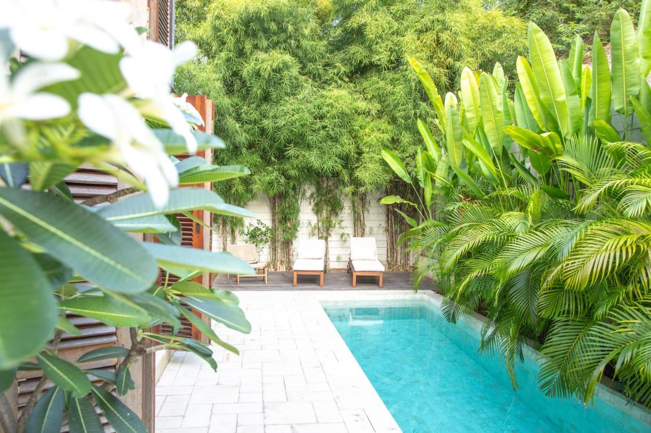 Villa Merbau กิลิไอร์ ภายนอก รูปภาพ